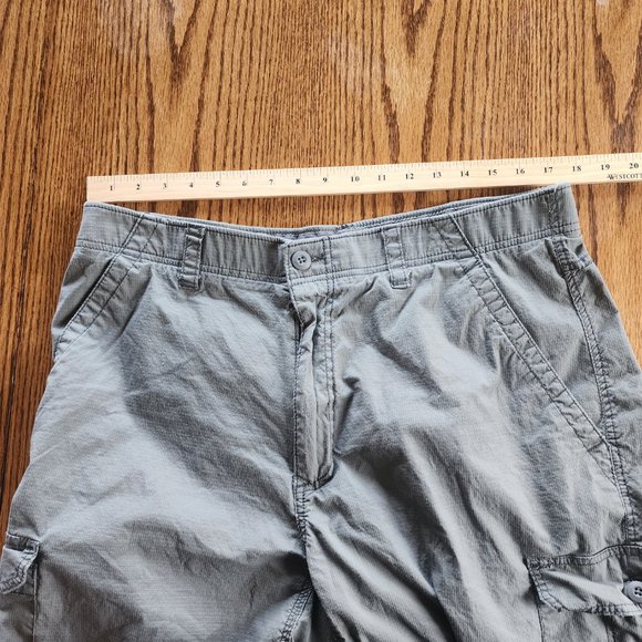 Wear First Grey Stretch Textured Cargo Shorts Men Size 38 - Picture 5 of 6